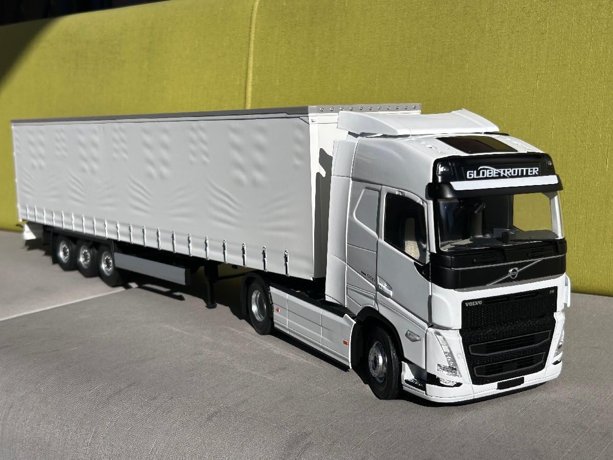 Amazon | solido 1/24 Volvo FH16 Globetrotter XL 2022 ホワイト